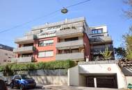 Helle 5-Zimmer-Wohnung mit Westbalkon, Klimaanlage und Tiefgarage