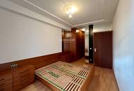 Gepflegte 4-Zimmer-Wohnung in beliebter Lage in St. Peter! Zwei Terrassen, Tiefgaragenplatz, Lift!