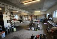 Wohn- und Betriebsgebäude mit 3 Wohneinheiten, Büro, Lager- und Abstellplätze, Werkstatt sowie Verkaufsfläche