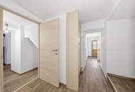 Erstbezug nach Renovierung (EG) und 26.849 m² Land (Tierhaltung erlaubt) !