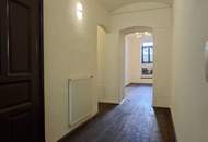 Lage, Lage, Lage! WG-taugliche 4-Zimmer bei der Uni, am Fuße des Schlossbergs!