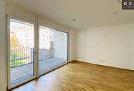 / ZWEI ZIMMER / INNENHOFSEITIG AUSGERICHTET / MODERNE ANLAGE / VERFÜGBAR AB SOFORT / U-BAHN NÄHE