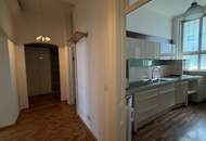 Julius-Tandler-Platz: 2,5 Zimmer - BÜRO mit hohen Decken zur Miete