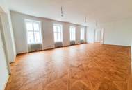 Prachtvoller Altbau mit Blick über den Stadtpark / Ring