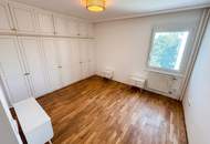 Erstbezug nach Generalsanierung: Stylischer 3-Zimmer-Wohntraum mit Balkon & Fernblick