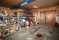 Sanierungsbedürftiger Bauernhof mit Hobby-Autowerkstatt in idyllischer Lage