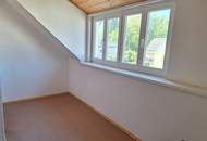 Mehrparteienhaus mit 4 Wohneinheiten und schönem Garten!
