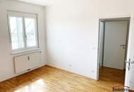 Könnte das Ihre neue Wohlfühloase werden? Lichtdurchflutete 2-Zimmerwohnung mit Garten.