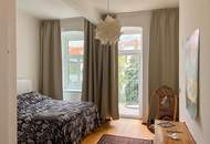 Helle Altbauwohnung mit Balkon und Wohnküche in bester Lage
