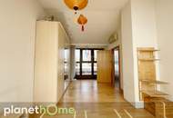 Charmante sonnige Dachgeschoss-Maisonette im Altbau mit 4 Zimmern und Terrasse