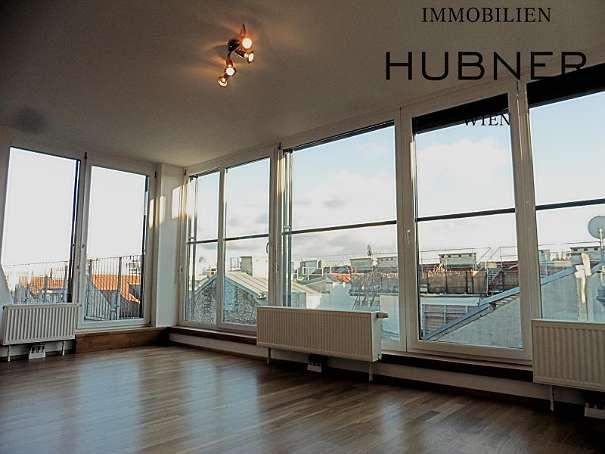 PENTHOUSE: 5-Zimmer-DG-Wohnung mit riesiger Dachterrasse und 360° Rundumblick!!