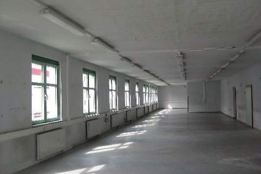 Büro - großzügig und zentral gelegen, Gewerbeobjekt-miete, 2.592,00,€, 9400 Wolfsberg