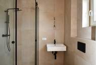 Penthouse vom Feinsten + Großzügige Familienwohnung in ruhiger Wohngegend mit hervorragender Infrastruktur + traumhafter Blick von der eigenen Dachterrasse