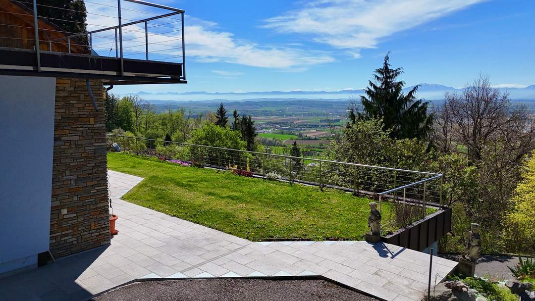 Einzigartige Lage mit einer einmaligen Bilderbuchaussicht!