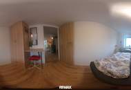 Einfamilienhaus mit drei eigenständigen Wohnungen und einzigartigem Erlebnisgarten