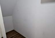 1 ZIMMERWOHNUNG MIT BALKON IN ABSOLUTER RUHELAGE