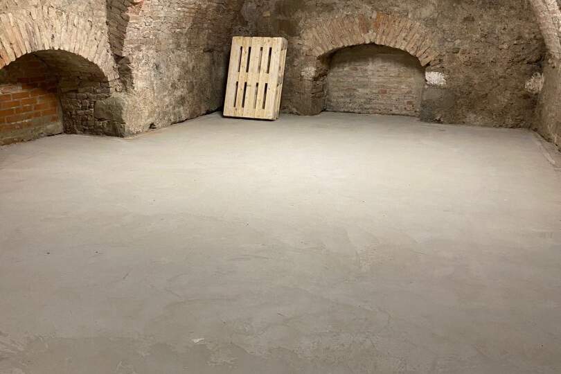 Kellerfläche mit insgesamt ca. 130 m² trocken, kein Lokal möglich!, Gewerbeobjekt-miete, 620,00,€, 1010 Wien 1., Innere Stadt