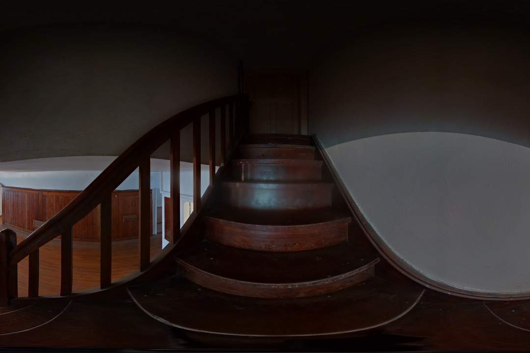 Sanierungsbedürftiges Wohn- und Geschäftshaus in Innenstadtlage