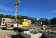 Provisionsfrei! 75 m² Obergeschosswohnung im vorderen Haus mit freiem Traunsteinblick