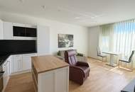 Design trifft Ausblick - 2 Zimmer Wohnung mit Pool am DACH - U1 vor der Türe