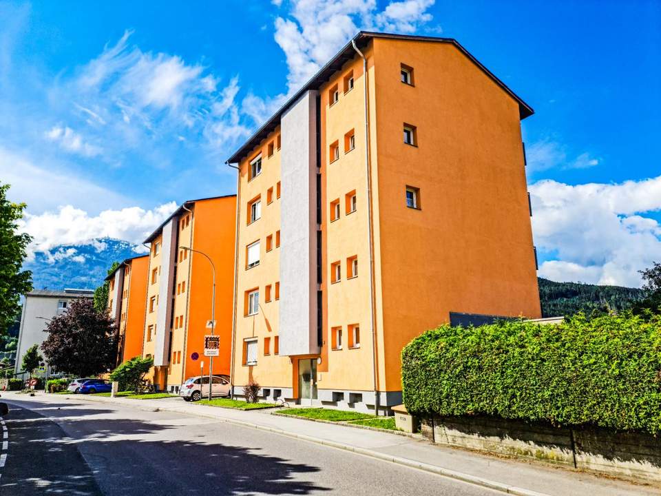 Lichtdurchflutete 3-Zimmer-Wohnung mit Balkon in ausgezeichneter Lage in Amras!