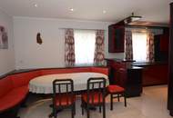 Netter Bungalow mit Garten und Pool