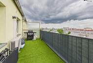 Familienfreundliche Dachgeschoss Wohnung mit 3-Zimmer und Terrasse mit perfekter Verkehrsanbindung – Wunderschöner Ausblick