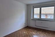Helle 3-Zimmer-Wohnung mit ca. 92,27 m² Wohnfläche in Top Lage-ideal geeignet für Pärchen!