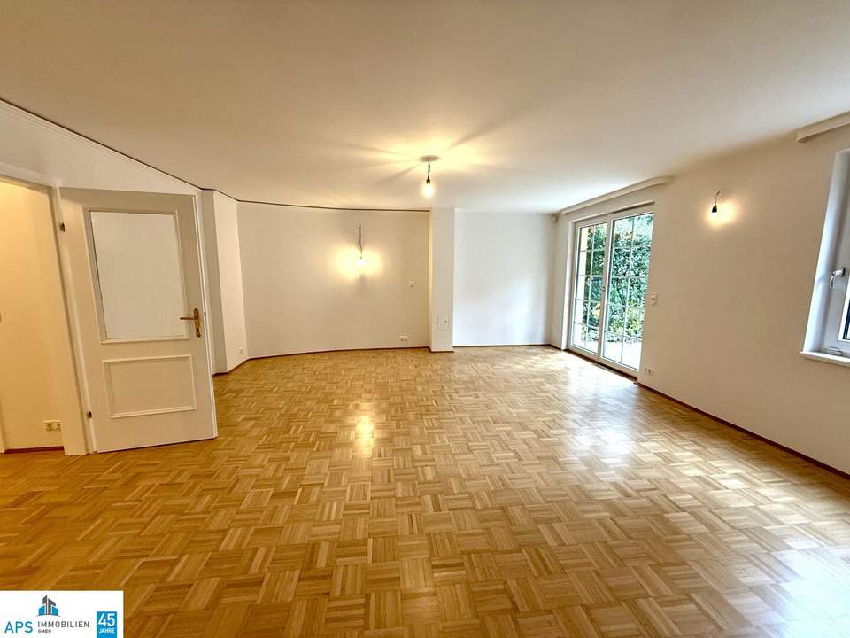 absolute Grünruhelage - renovierte 4-Zimmer-Wohnung - 123 m² Wohnfläche - 20 m² Terrassen - eigener kleiner Garten