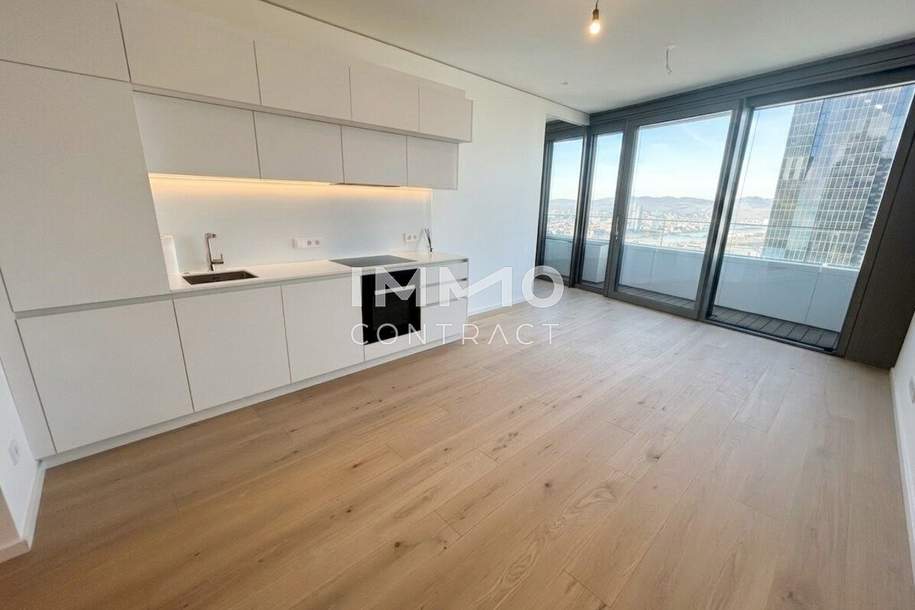 Erstklassige 2 Zimmer Wohnung im 43.Stock! Erstbezug inkl. Doorman, Gym, Sauna, Pool, Bar!, Wohnung-miete, 1.621,18,€, 1220 Wien 22., Donaustadt