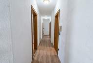 Großzügiges ökologisches Einfamilienhaus in Wiener Neustadt mit Pool, Balkon und viel Ausbaupotential!