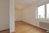 Heller 2-Zimmer-Neubau mit Grünblick auf den Olympiapark