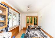 Wohnen am Traunsee! Parifiziertes Zweifamilienhaus mit großem Garten, KFZ-Stellplätzen, Carport und Garage