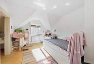 Energieeffizientes, großzügiges Einfamilienhaus mit Pool, sonnigem Garten und beheiztem Wintergarten!