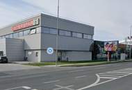 Großzügige Gewerbefläche in Fachmarktzentrum