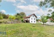 Saniertes Landhaus in Einzellage mit 6.961 m² Grund, Wirtschaftsgebäuden und Werkstätten