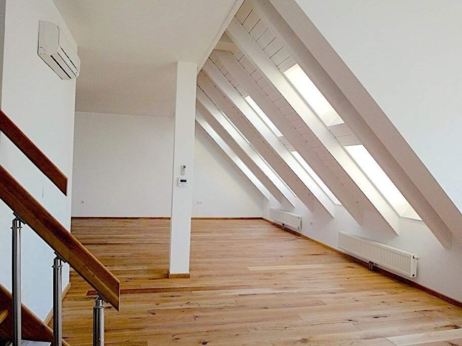 Stilvolle Maisonette mit 5 Zimmern, 3 Terrassen und exklusivem Wohnkomfort in Wien!