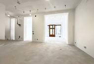 ELEGANTES GESCHÄFTSLOKAL MIT WUNDERSCHÖNEM PORTAL IN REPRÄSENTATIVEM ALTBAU