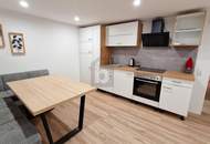 FRISCH RENOVIERT MIT POTENTIAL AUF ZWEIFAMILIENHAUS