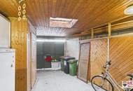 Charmantes Einfamilienhaus mit modernisiertem Bestand und gemütlichem Garten