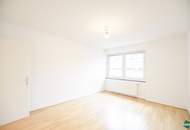 Ruhelage: Schöne 4-Zimmer-Wohnung mit Loggia nahe Belvedere