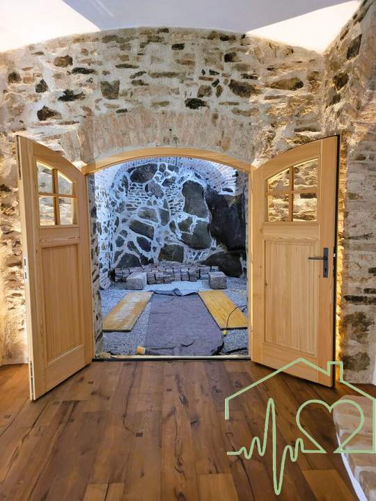 Historisches Altstadtjuwel mit Innenhof und 2 Weinkeller!