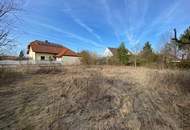 Grundstück am Stadtrand mit bewilligter Bauplanung