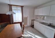 Mehrfamilienhaus mit großzügigem Grundstück und vielseitig nutzbaren Nebengebäuden in Traismauer