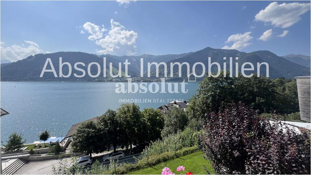 Attraktive Liegenschaft in schöner, sonniger Hanglage, mit 100 % Seeblick und exkl. Seegrund-Nutzung