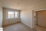 vermietete & sanierungsbedürftige 3-Wohnung mit Loggia im 6. Liftstock