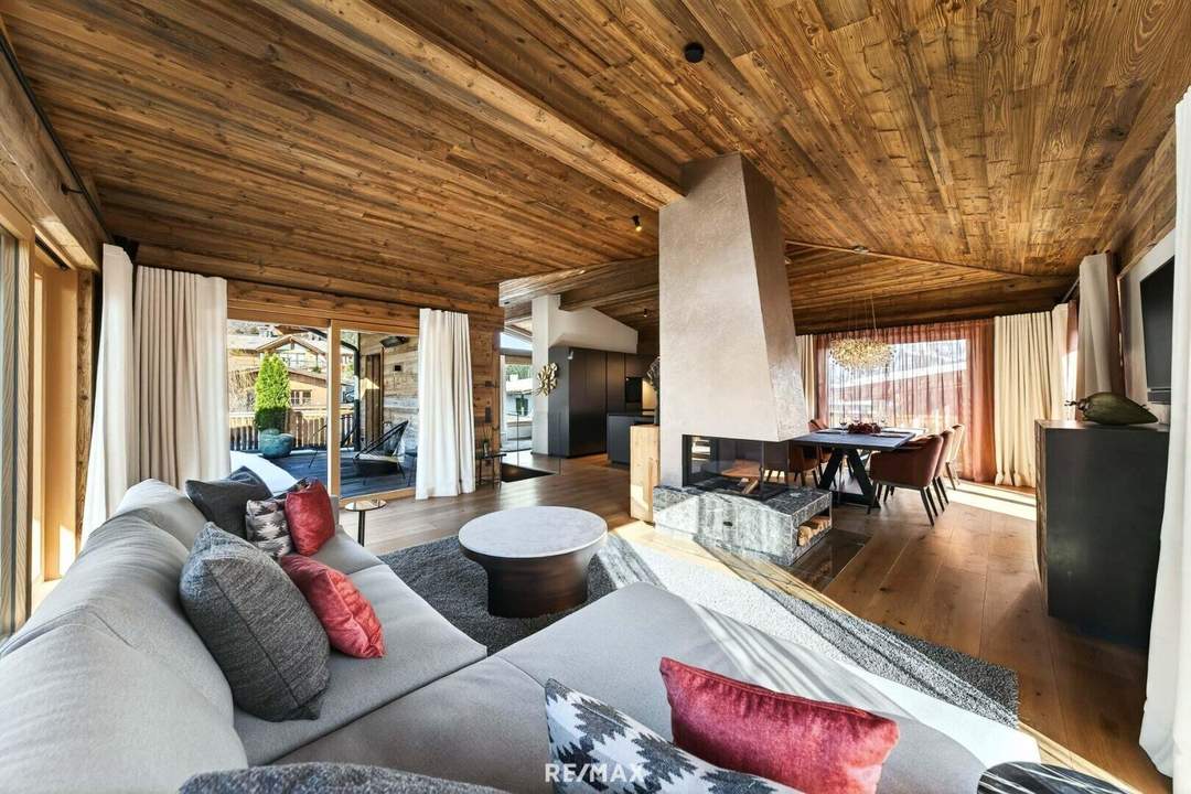 Alpines Luxus-Chalet in sonniger Ruhelage – Erstbezug