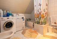 SEHENSWERT ! Ein oder Mehrfamilienhaus in absoluter Ruhelage ! Sehr gepflegt !