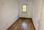 Sonnige Grünlage, ausgewählte Nachbarschaft &amp; Entspannung pur: sanierte 3-Zimmer-Wohnung im oberen Stock eines kleinen Mehrparteienhauses mit moderner Dusche und viel Privatsphäre!