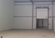 Lagerhalle mit 200 m² zu vermieten.